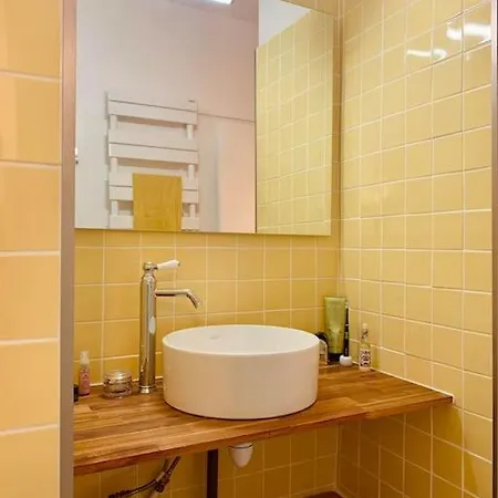 Bright Haven & Premium Comfort In Montmartre Paris