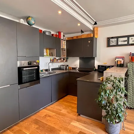 Bright Haven & Premium Comfort In Montmartre Paris