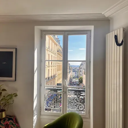 Apartment Bright Haven & Premium Comfort In Montmartre